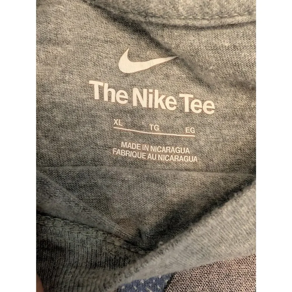 Nike S/S Graphic Tee, Girl's XL/14, EGU, Light Gray, Dance